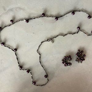 Duo earrings and necklace